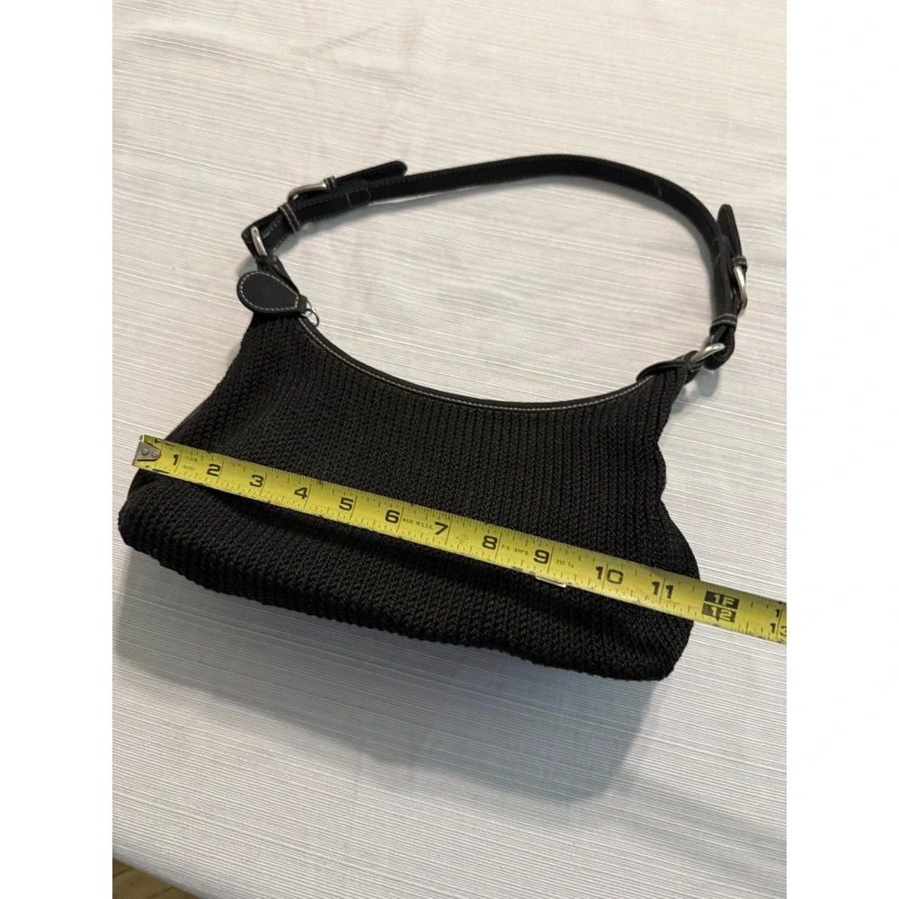 The Sak Black Crochet Shoulder Bag Y2K Hobo Handbag Adjustable Leather Strap